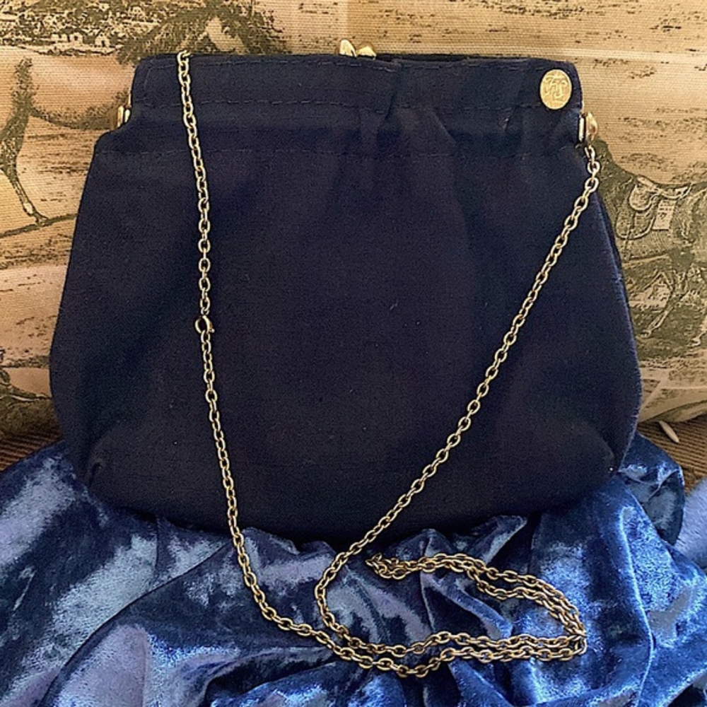 Chic Navy Blue Chain Clutch